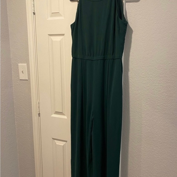 Great holiday classy romper! - Picture 3 of 5